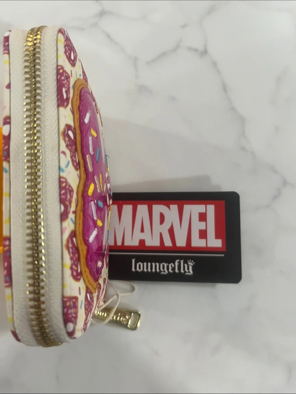 Marvel playful zip
